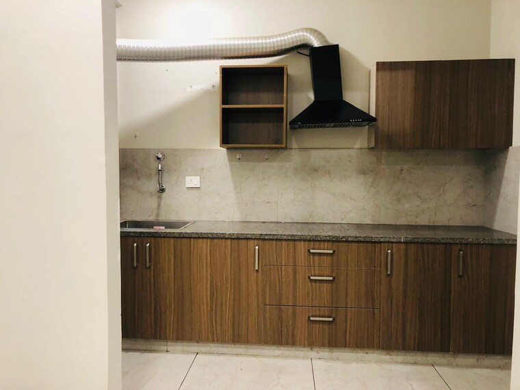 Kitchen, sector 23a 1.5 Bedroom 500 Sq.Ft. Builder Floor In Sector 23a Gurgaon 10015541