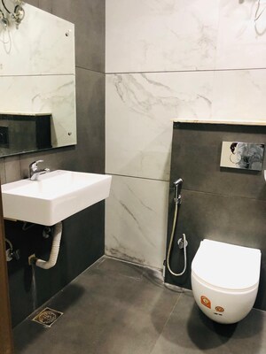 Master Bedroom in 1.5 BHK Builder Floor at Sector 23a – for Rent