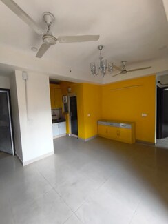 2 BHK Apartment For Rent in Panchsheel Greens