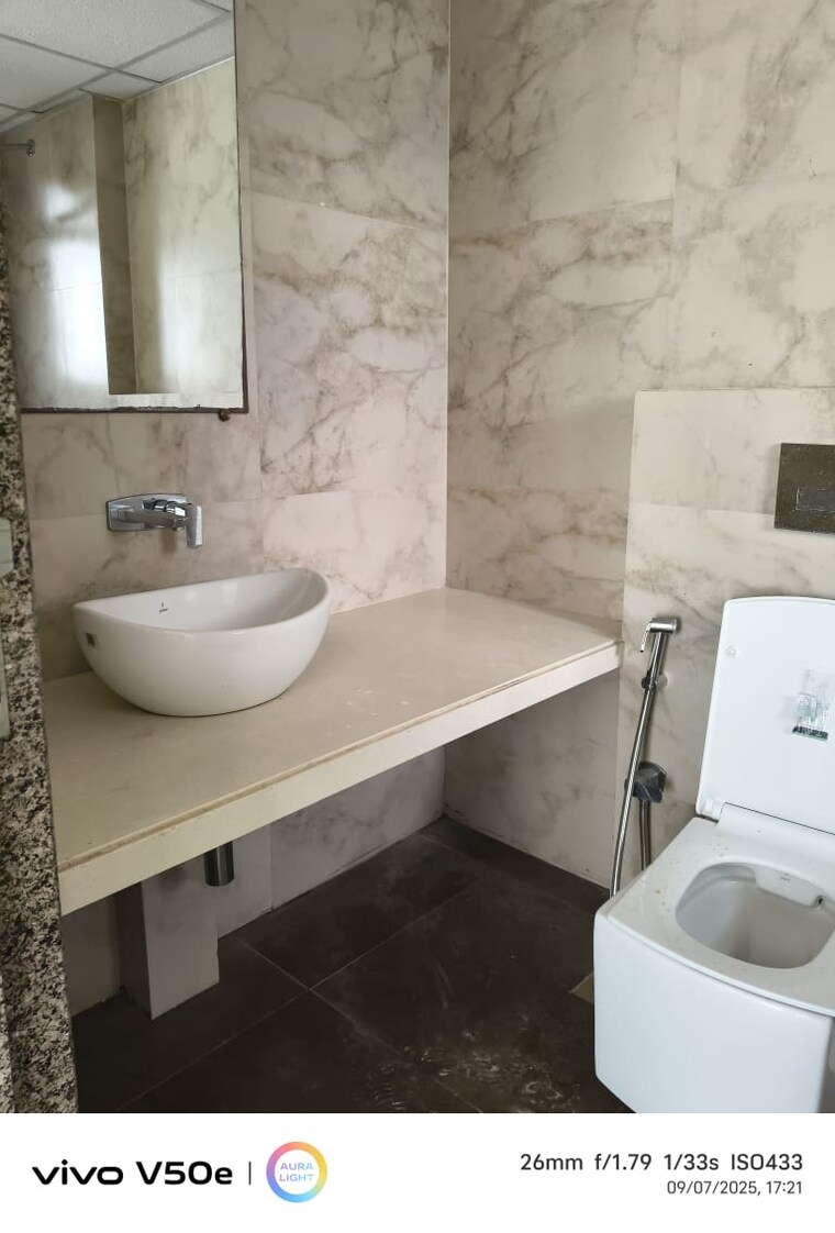 Bathroom, kanakia-silicon-valley 3 Bedroom 986 Sq.Ft. Apartment In Powai Mumbai 10015524