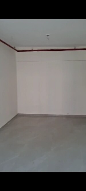 Room in 2 BHK Apartment at Vaibhavlaxmi East Syde, Ghatkopar East – for Rent