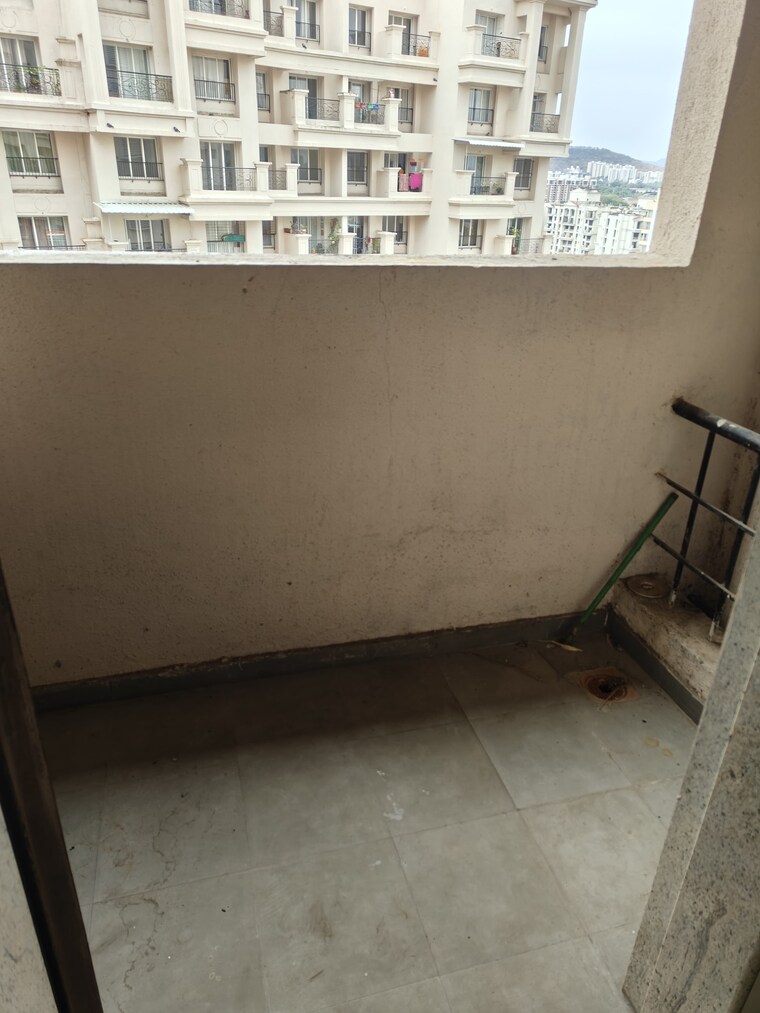 Balcony, puranik-aldea-anexo 3 Bedroom 1500 Sq.Ft. Apartment In Baner Pune 10015539