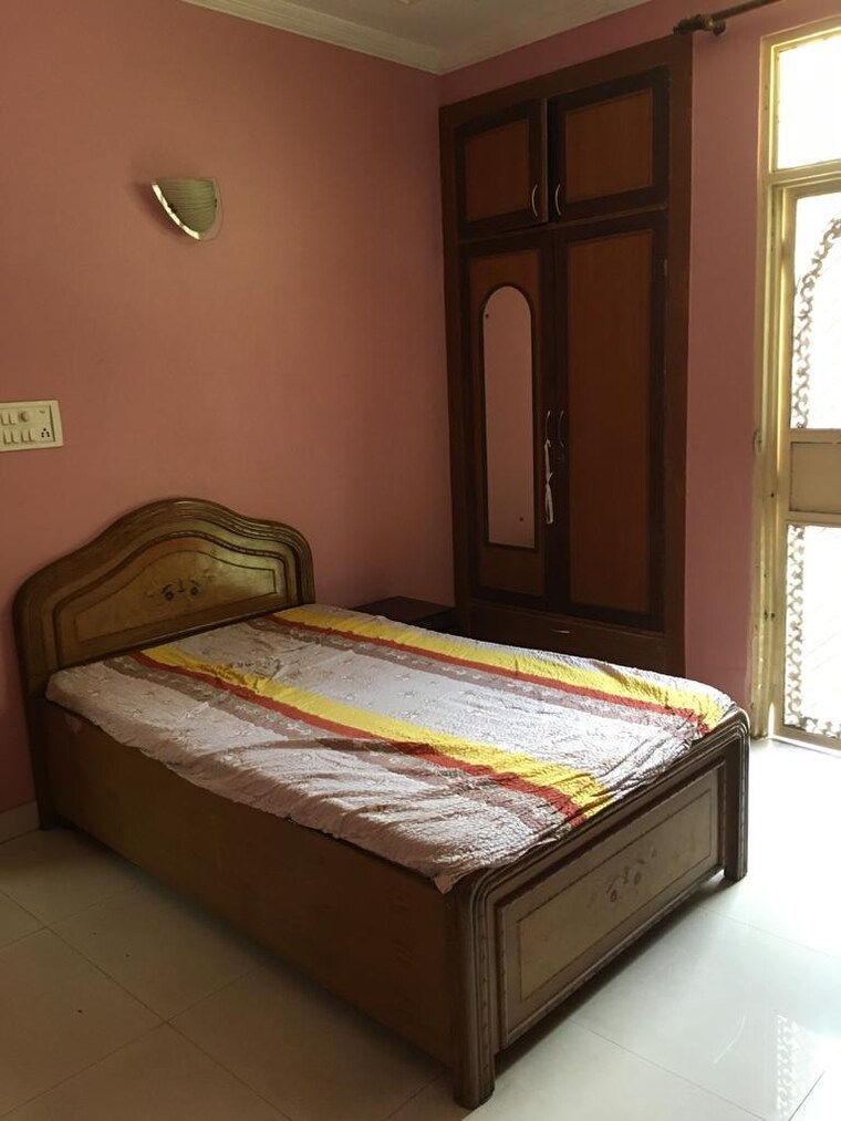 Bedroom, dwarka 3 Bedroom 1500 Sq.Ft. Apartment In Dwarka Delhi 10015707