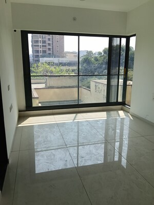 Room in 3 BHK Apartment at Santacruz West – for Sale