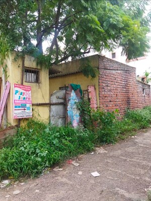  Plot For Sale in Sant Nagar