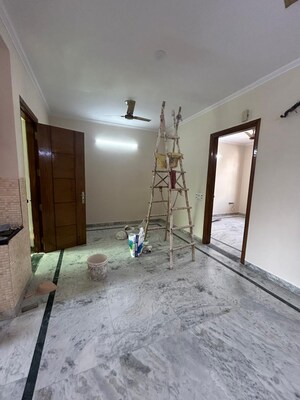 Living Room in 3 BHK Villa at Palam Vihar – for Rent