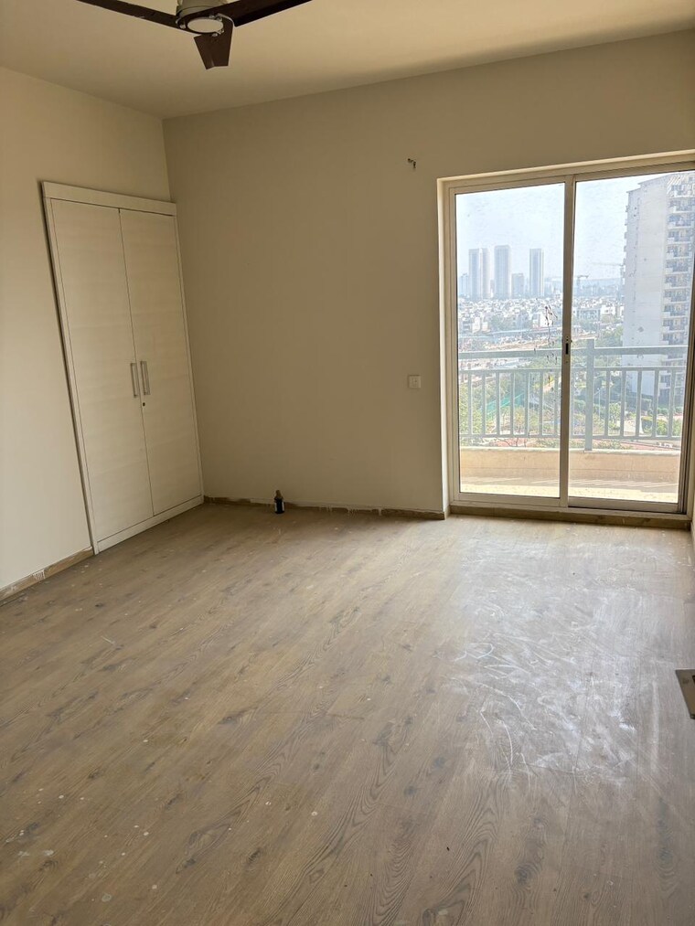 Room, dlf-new-town-heights-i 3 Bedroom 1845 Sq.Ft. Apartment In Sector 90 Gurgaon 10015852