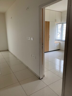 Master Bedroom in 2 BHK Apartment at Hsr Layout – for Rent