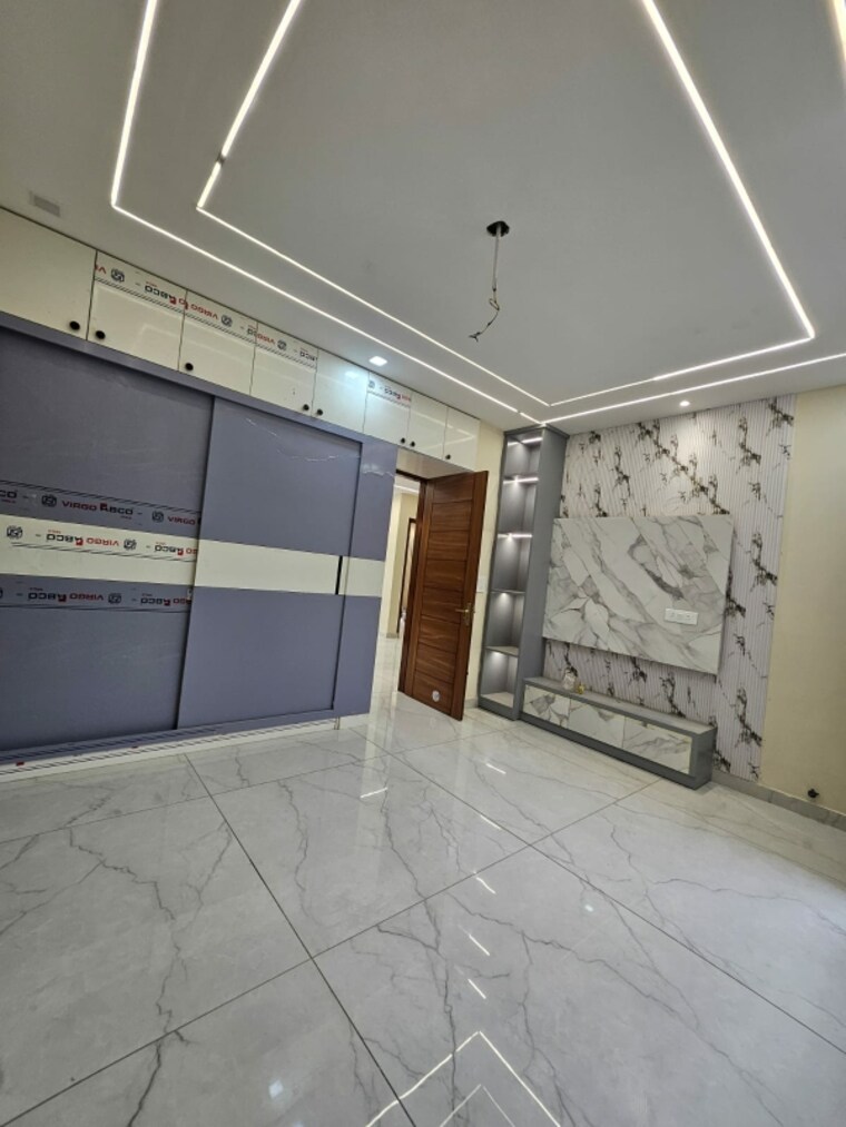 Room, sector 125 4 Bedroom 150 Sq.Yd. Independent House In Sector 125 Mohali 10015827