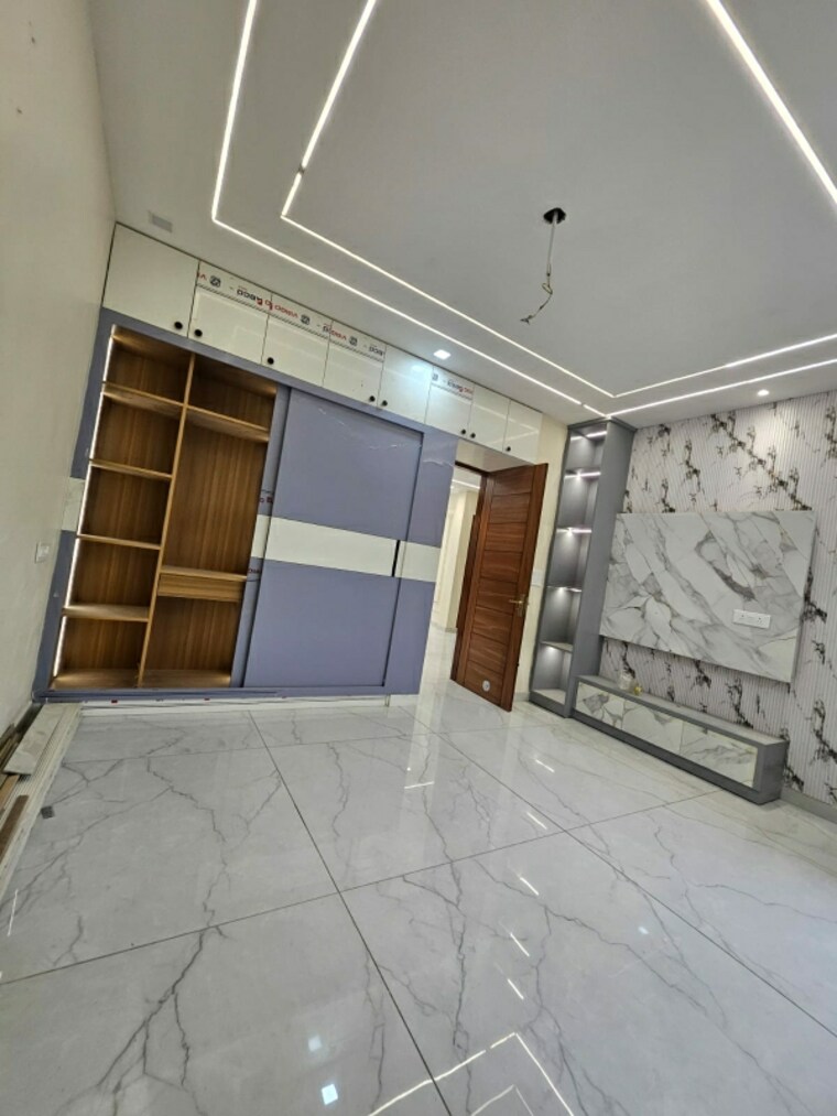 Balcony, sector 125 4 Bedroom 150 Sq.Yd. Independent House In Sector 125 Mohali 10015827