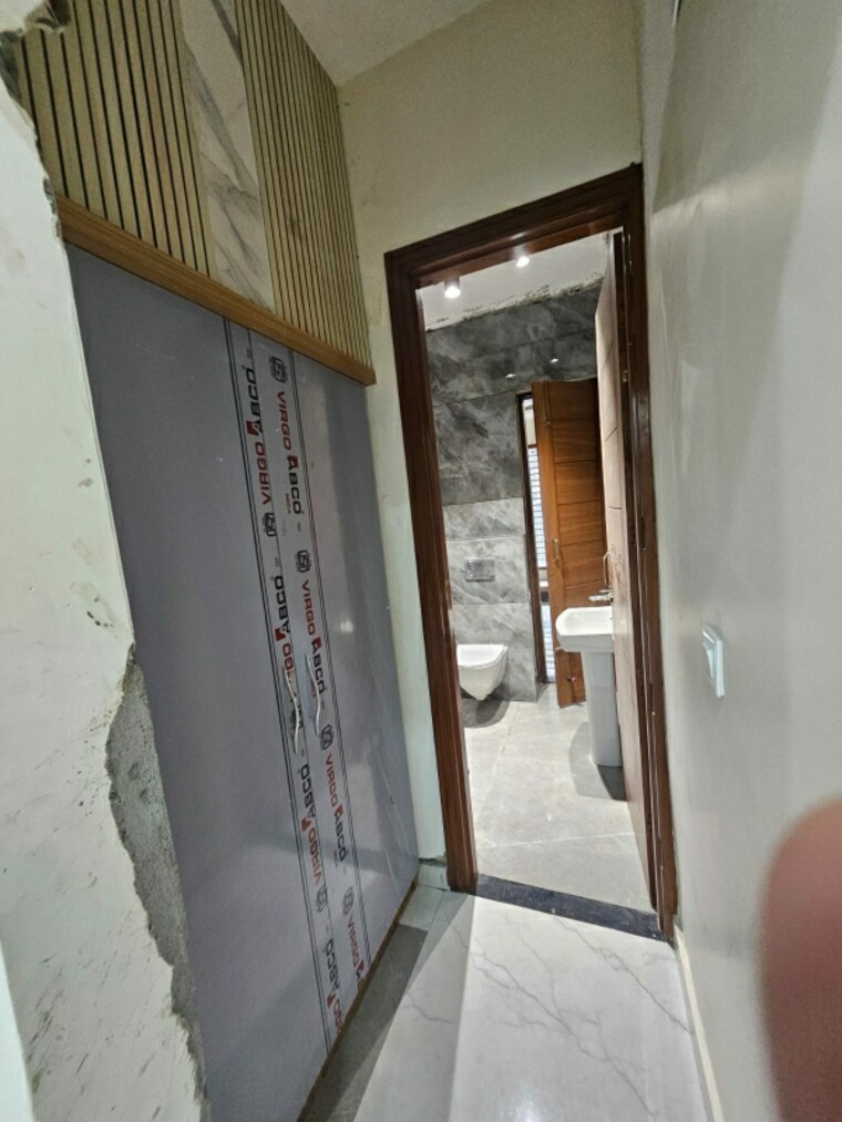 Balcony, sector 125 4 Bedroom 150 Sq.Yd. Independent House In Sector 125 Mohali 10015827