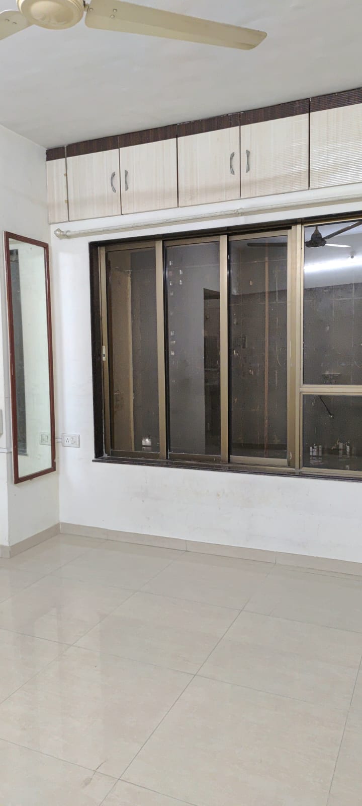 1 BHK + Extra Room Apartment For Sale in Kalpataru Hills Phase II