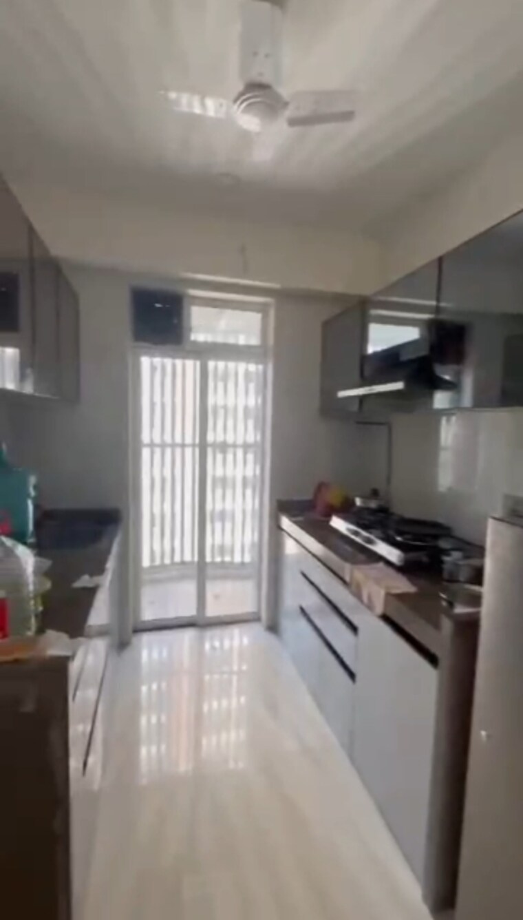 Kitchen, mira road 1 Bedroom 550 Sq.Ft. Apartment In Mira Road Thane 10015994