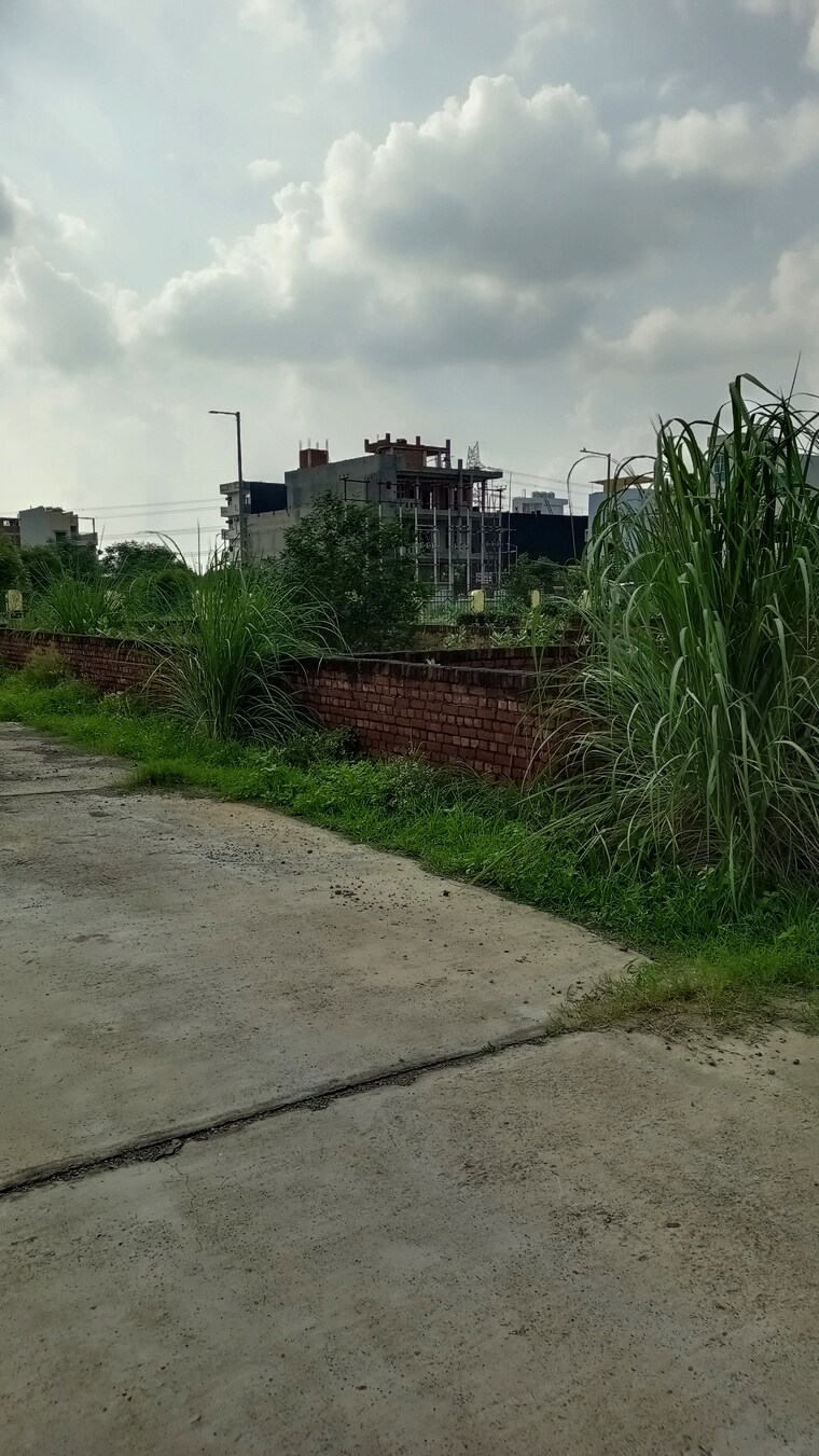 undefined, siddharth vihar  134 Sq.Mt. Plot In Siddharth Vihar Ghaziabad 10016348