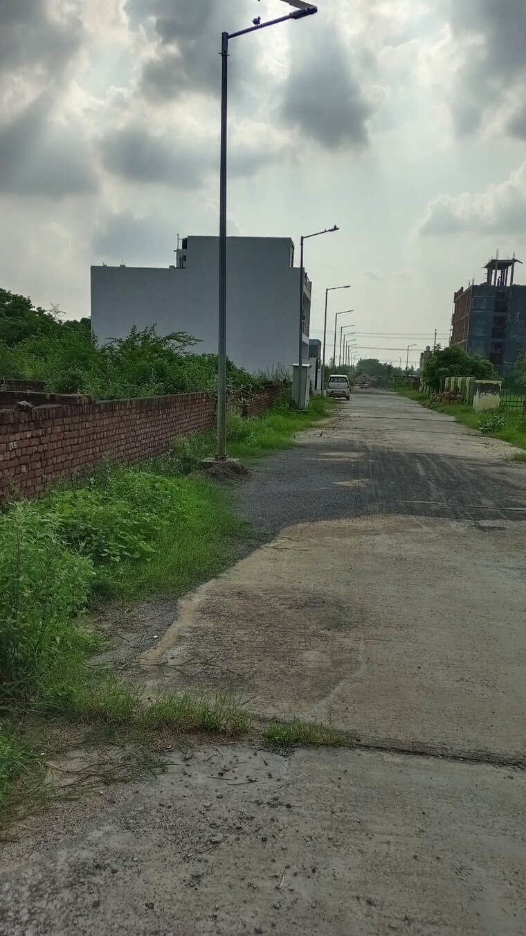 undefined, siddharth vihar  134 Sq.Mt. Plot In Siddharth Vihar Ghaziabad 10016348