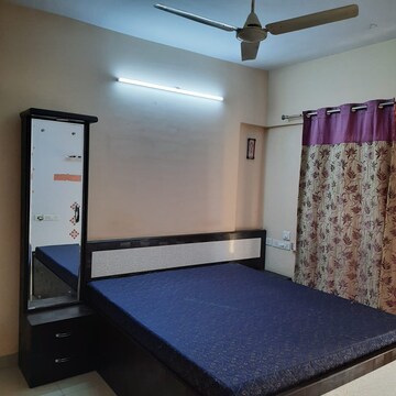 Bedroom in 2 BHK Apartment at Happy Valley, Manpada – for Rent