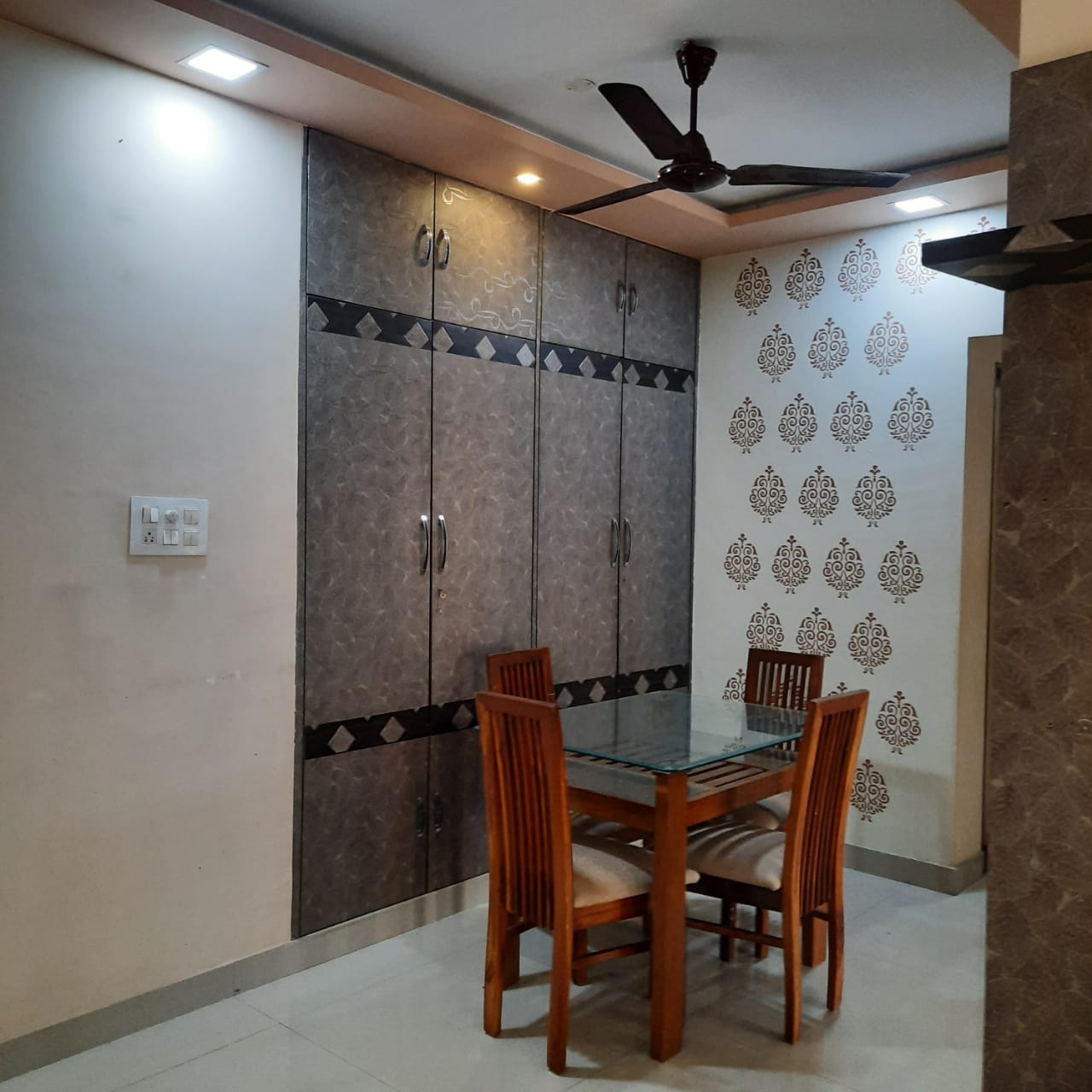 2 BHK + Pooja Room Apartment For Rent in Happy Valley