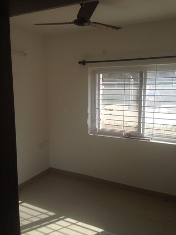 Room in 3 BHK Apartment at Mantri Webcity, Hennur – for Rent