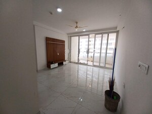 Room in 3 BHK Apartment at Mantri Webcity, Hennur – for Rent