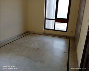 Room in 2 BHK Apartment at Sector 12 Dwarka – for Sale