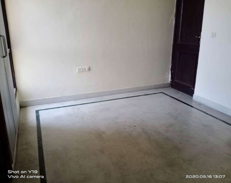 Room, sector 12 dwarka 2 Bedroom 1420 Sq.Ft. Apartment In Sector 12 Dwarka Delhi 9898090