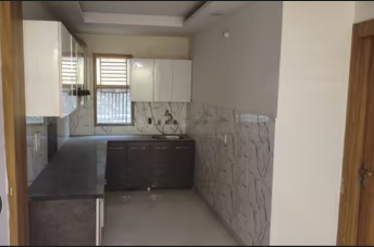 Kitchen, wave-dream-homes 2 Bedroom 840 Sq.Ft. Apartment In Wave City Ghaziabad 9995809