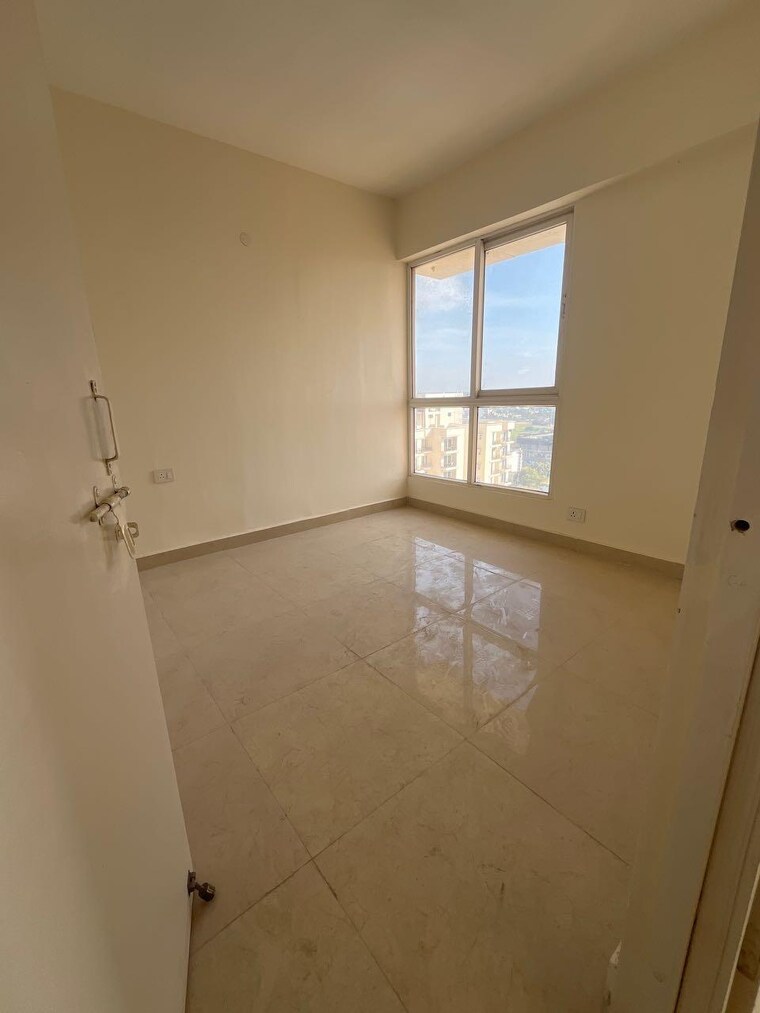 Room, signature-global-prime 2.5 Bedroom 650 Sq.Ft. Apartment In Sector 63a Gurgaon 10016055