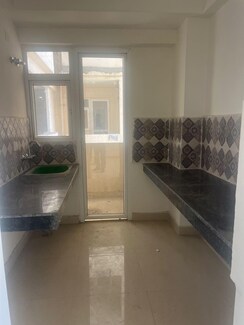 2.5 BHK + Study Room Apartment For Sale in Signature Global Prime