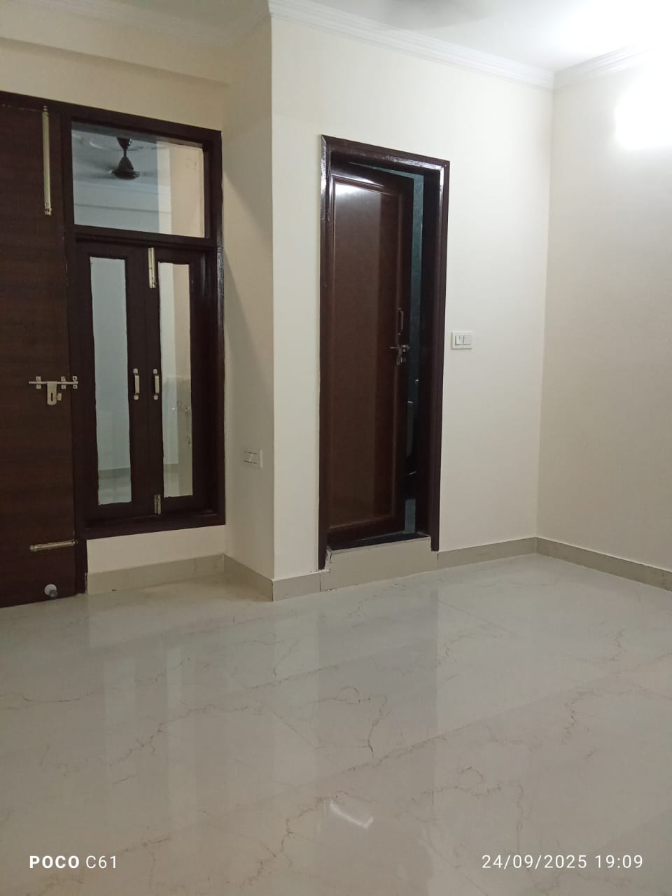 2 BHK + Pooja Room Builder Floor For Rent in Maidan Garhi