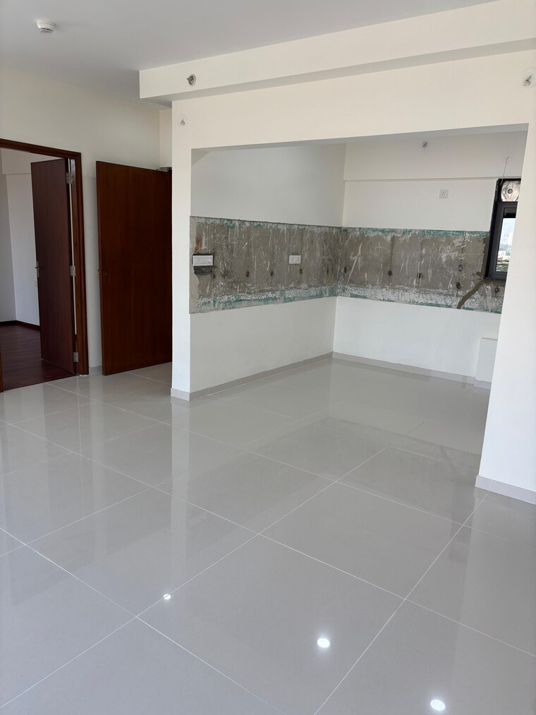 Kitchen, amanora-elivate-tower 3 Bedroom 1400 Sq.Ft. Apartment In Hadapsar Pune 10016545