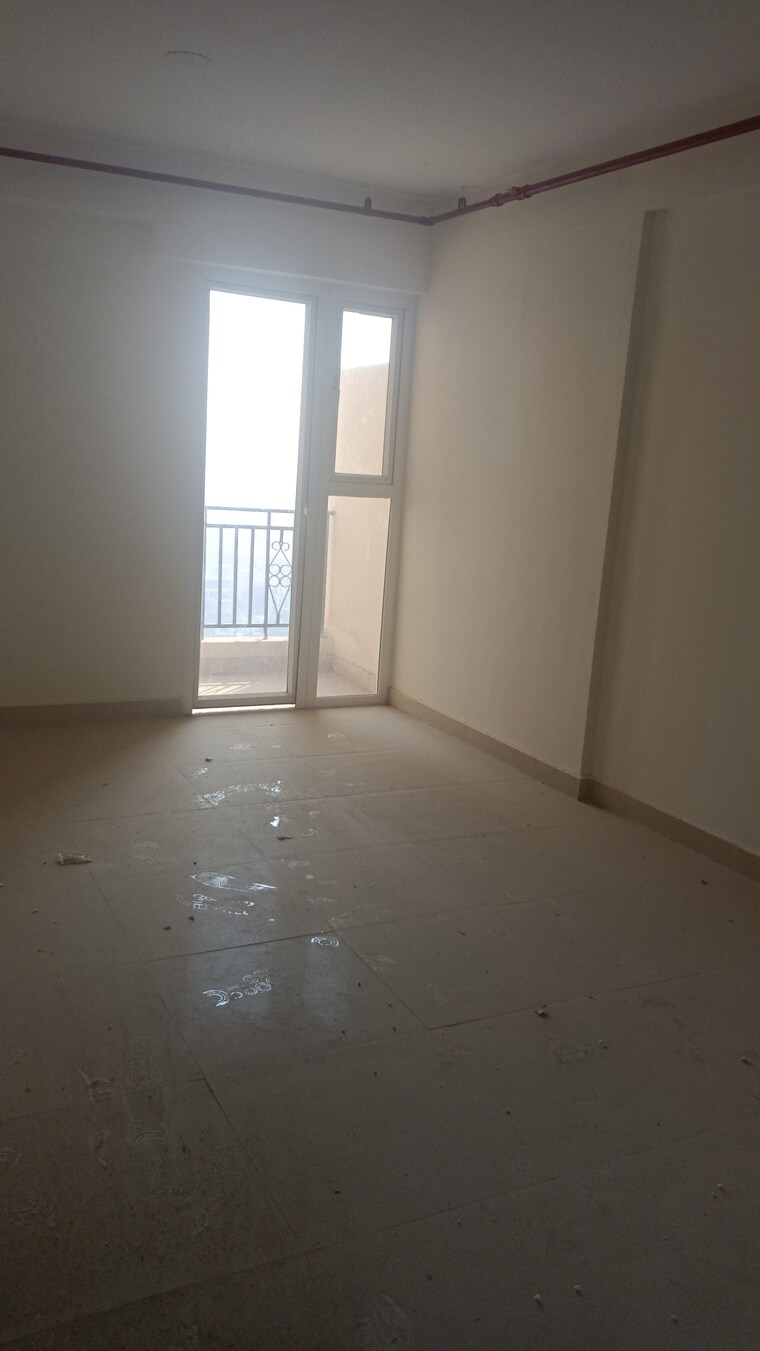 Room, signature-global-city-63a 2 Bedroom 590 Sq.Ft. Apartment In Sector 63a Gurgaon 10016357