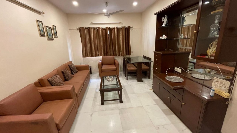 1 BHK + Pooja Room Apartment For Rent in Bandra West