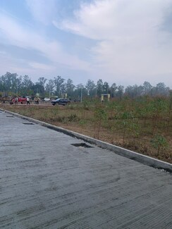 Plot For Sale in Niranjanpur