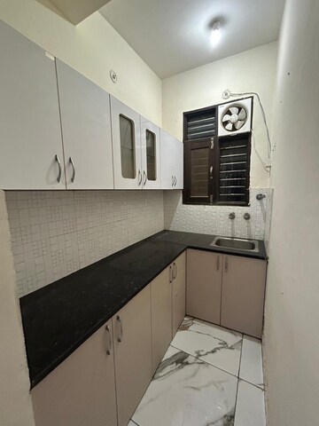 Kitchen in 1.5 BHK Villa at Sector 23a – for Rent