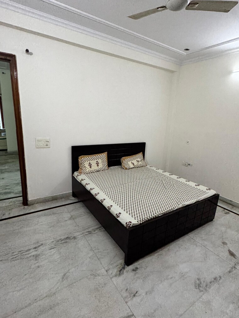 Bedroom, sector 88 3 Bedroom 1848 Sq.Ft. Builder Floor In Sector 88 Gurgaon 10016377