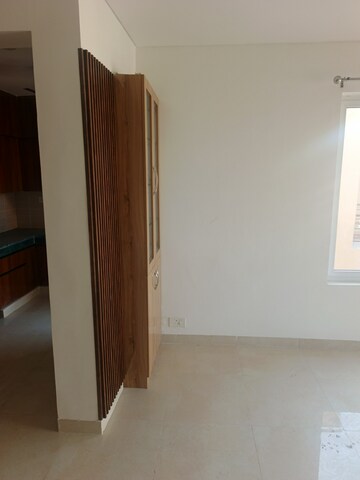 Furnished Amenities in 4 BHK Independent House at BPTP Parkland Pride, Sector 77 – for Rent