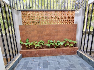 Bedroom in 3 BHK Independent House at Pottore – for Sale