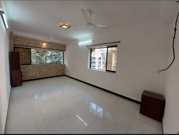 1 BHK Apartment For Rent in Bandra West