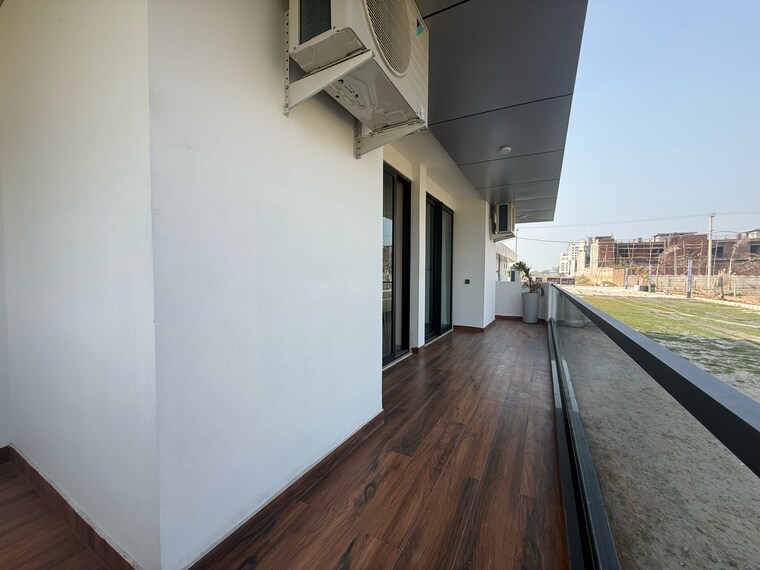 Balcony, hermitage-royale 3 Bedroom 1880 Sq.Ft. Apartment In High Ground Zirakpur 10017025
