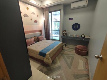 Living Room in 4 BHK Apartment at Panchshil One North, Magarpatta City – for Rent