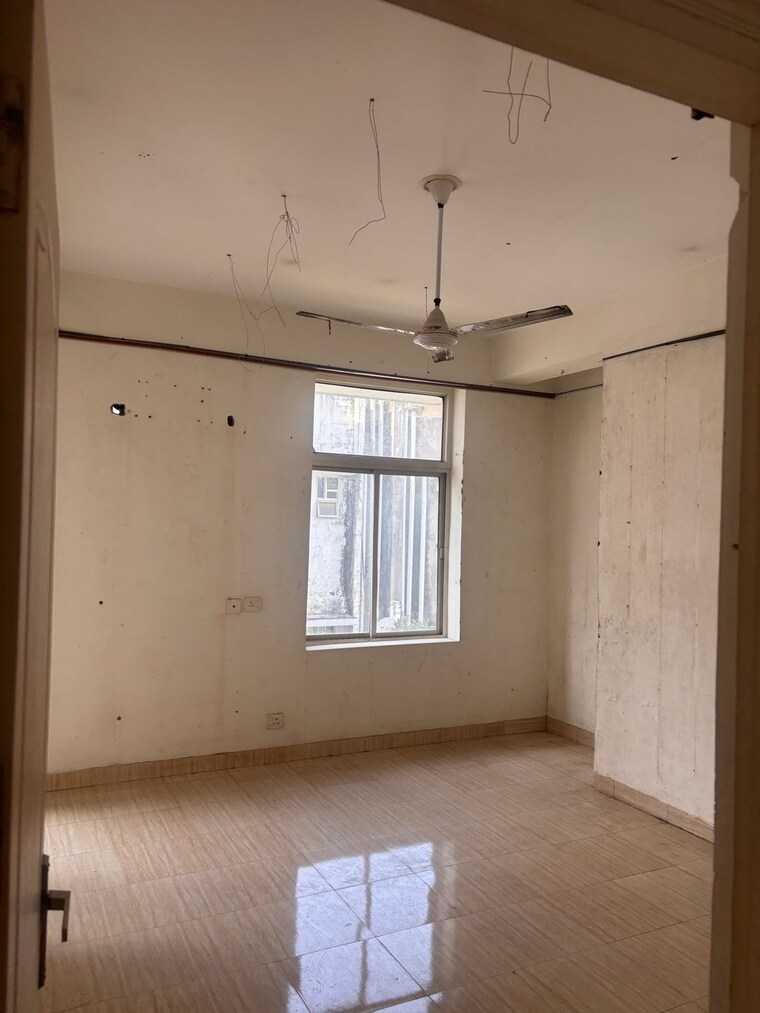 Floor Plan, ansal-api-shopping-square Commercial Shop 210 Sq.Ft. In Sushant Golf City Lucknow 10016696