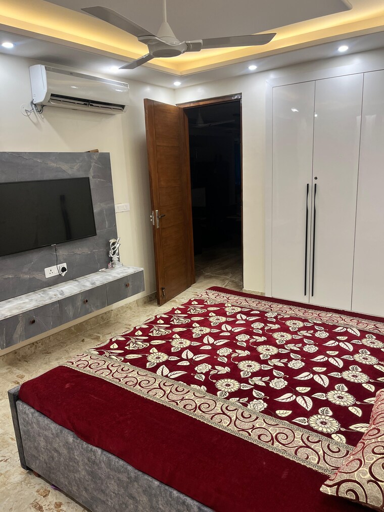 Bedroom, sector 57 3 Bedroom 1835 Sq.Ft. Builder Floor In Sector 57 Gurgaon 10016711