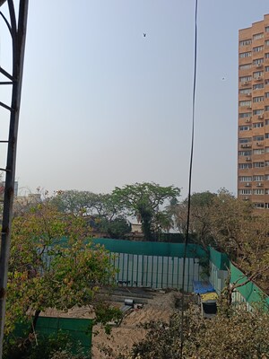 Balcony in 2 BHK Apartment at Happy House Prabhadevi, Prabhadevi – for Rent