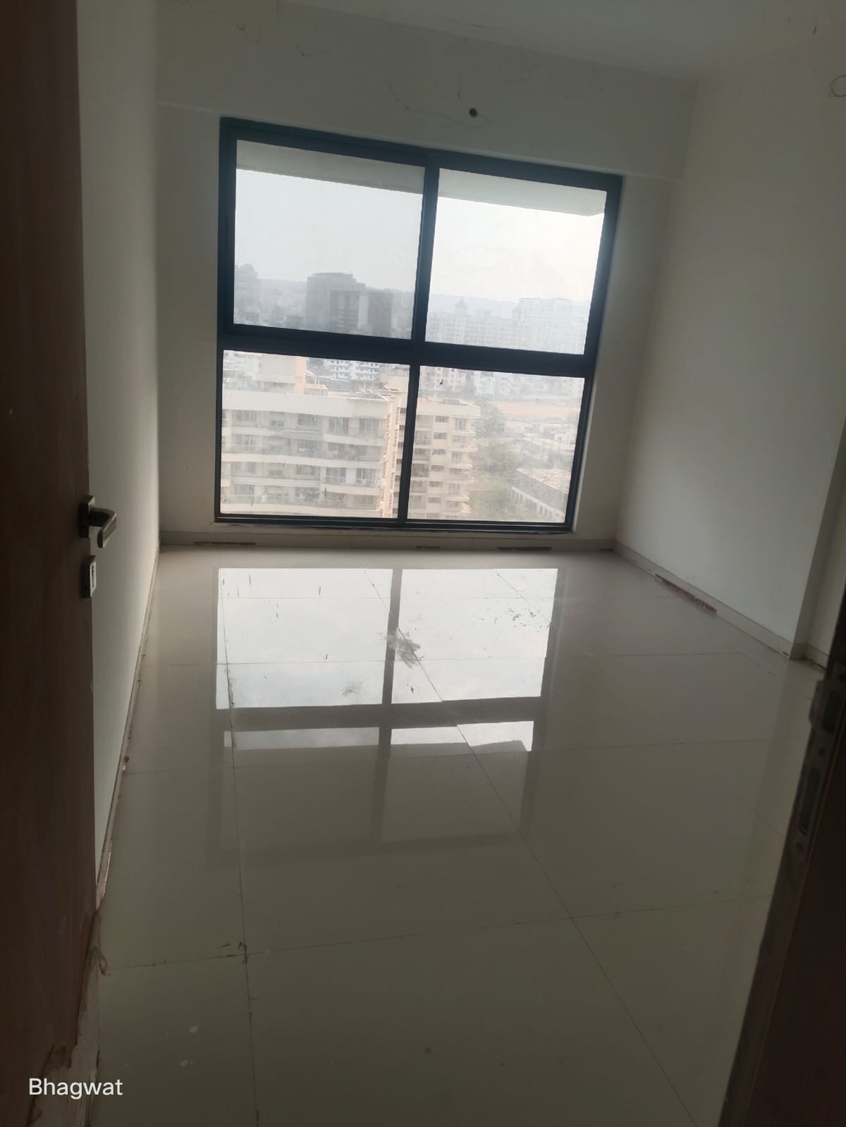 5 BHK + Extra Room Apartment For Rent in Majestique Signature Towers