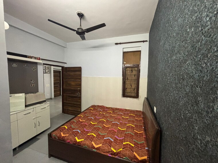 Bedroom, ansal-plaza-gurgaon 4 Bedroom 173 Sq.Yd. Independent House In Palam Vihar Gurgaon 10017039