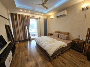 Bedroom in 4 BHK Apartment at Ansal API Versalia, Sector 67a – for Rent
