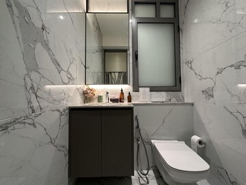 Bathroom in 3 BHK Apartment at Rustomjee 180 Bayview, Matunga West – for Sale