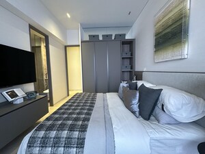 Bedroom in 3 BHK Apartment at Rustomjee 180 Bayview, Matunga West – for Sale