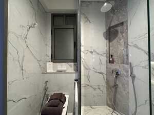 Bathroom in 3 BHK Apartment at Rustomjee 180 Bayview, Matunga West – for Sale