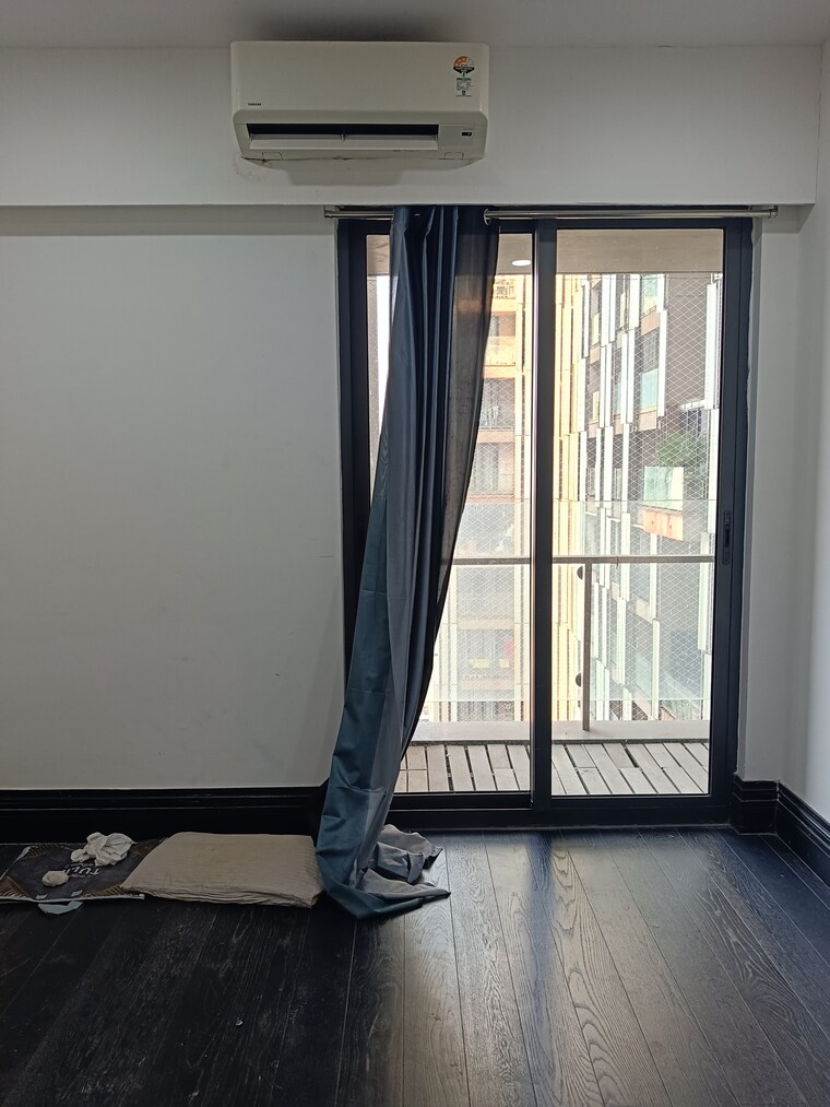 Room, lodha-new-cuffe-parade 1 Bedroom 435 Sq.Ft. Apartment In Wadala Mumbai 10017177